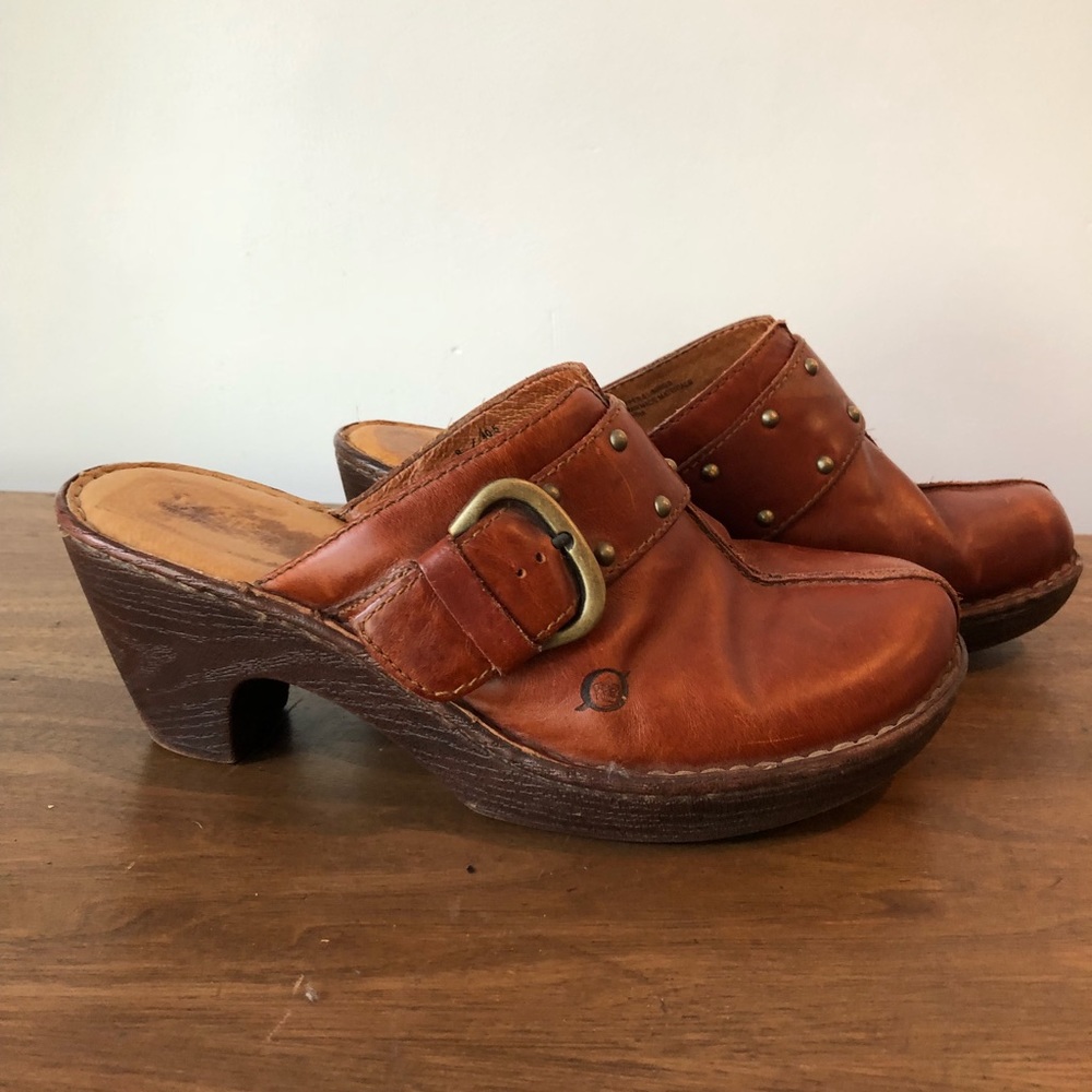 Born Clogs
